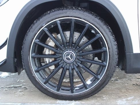 Used 2022 Mercedes-Benz GLA 35 AMG GLA 35 AMG 4MATICﾮ image 29