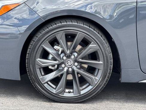 Certified 2024 Toyota Corolla SE w/ SE Premium Package FWD image 33