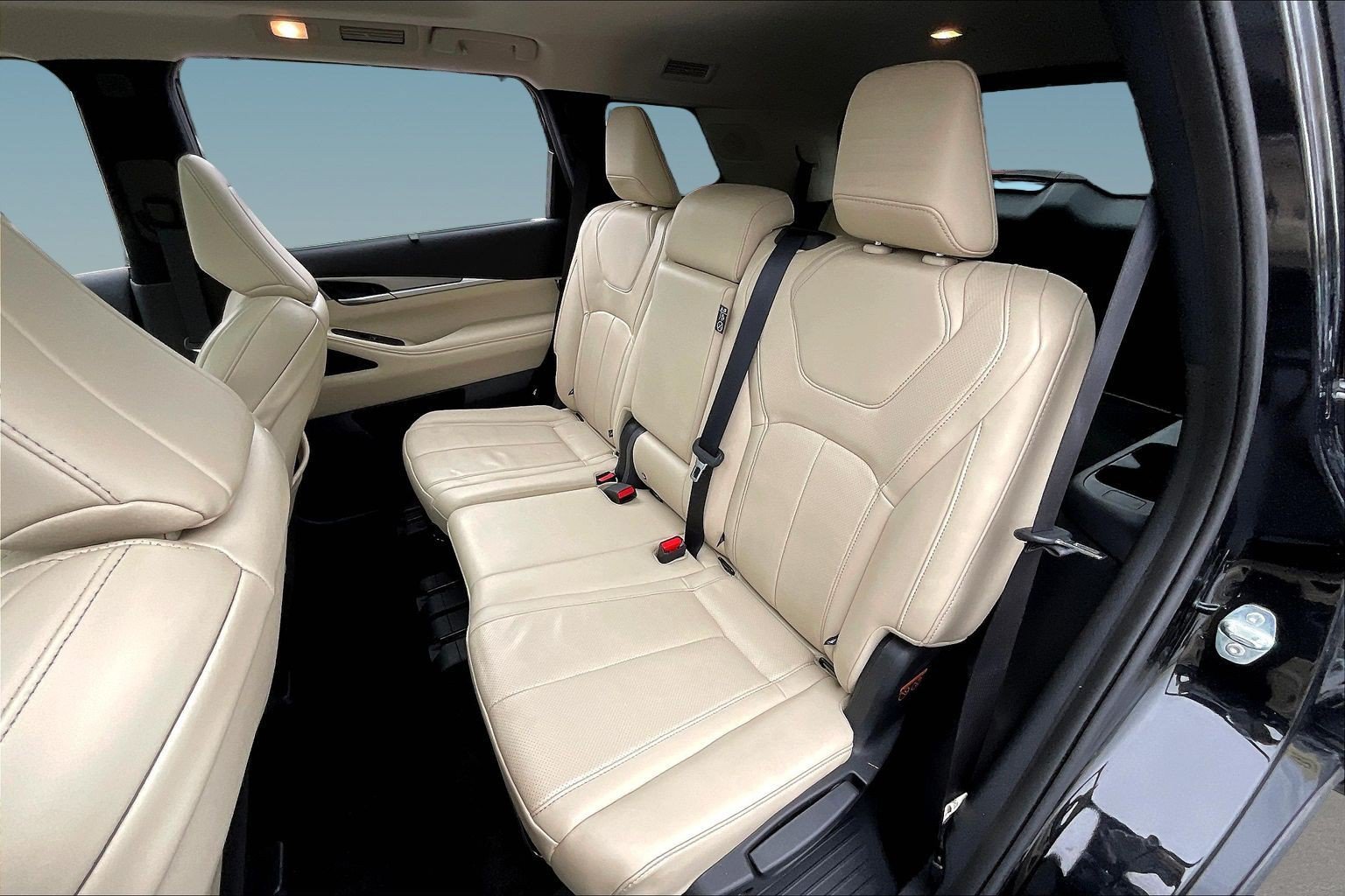 Certified 2023 INFINITI QX60 Luxe w/ Cargo Package AWD/4WD image 21