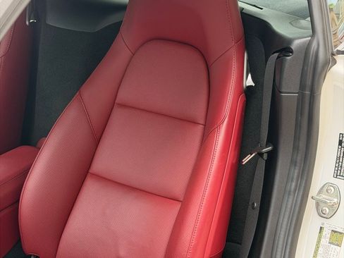 Used 2024 Porsche 718 Cayman S RWD image 29
