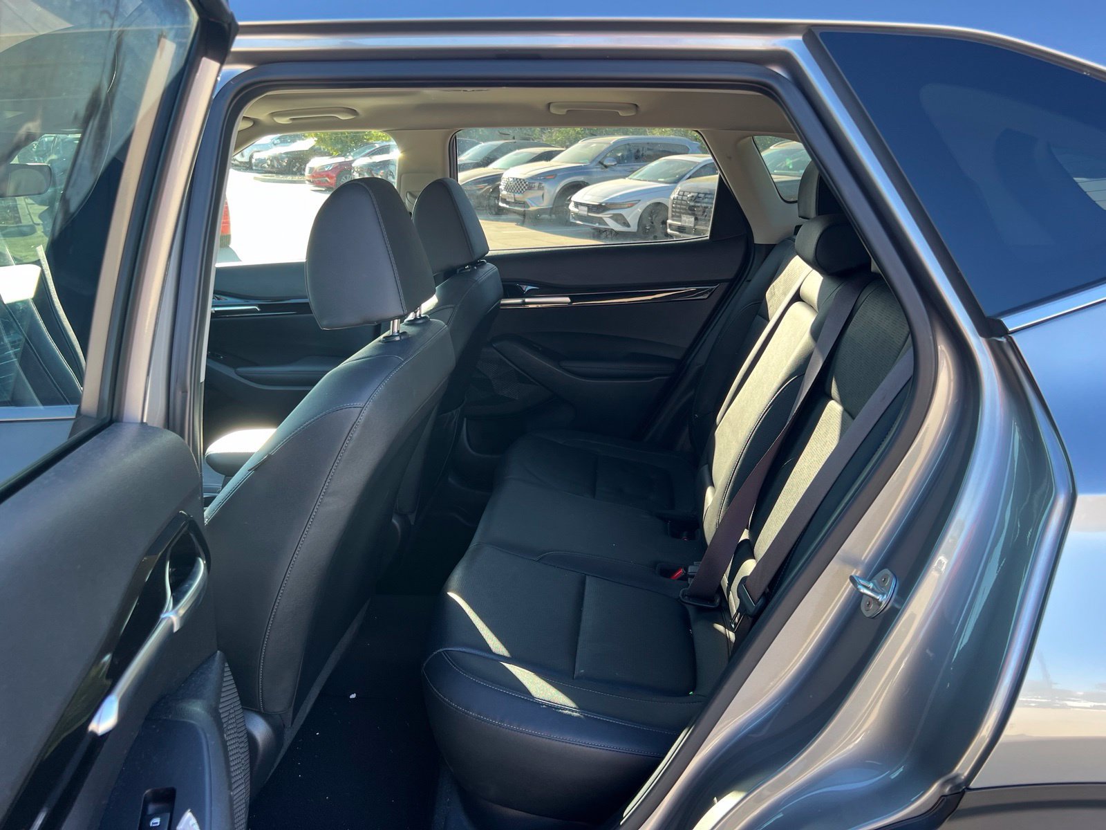 Used 2021 Kia Seltos EX AWD/4WD image 16