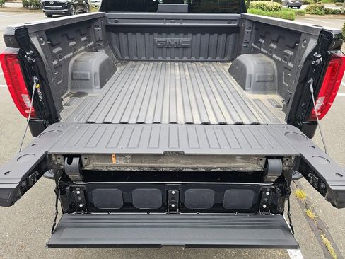 New 2026 GMC Sierra 1500 AT4X AWD/4WD image 13