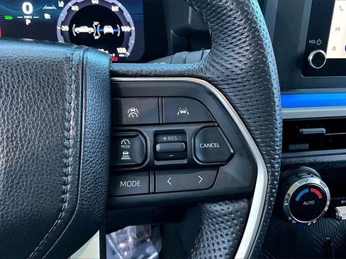 Used 2024 Toyota Tacoma TRD Off-Road image 20