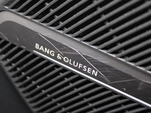 Used 2018 Audi Q5 2.0T Premium Plus w/ Premium Plus Package image 19