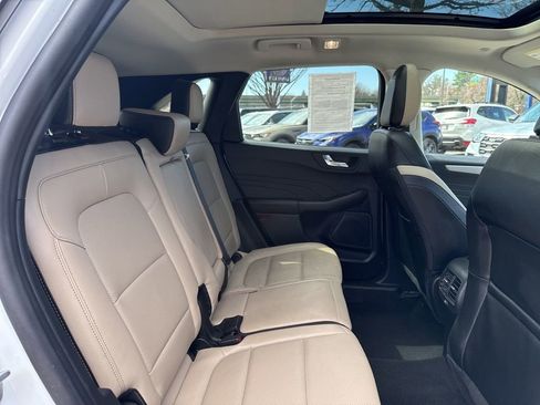 Used 2022 Ford Escape SEL image 29