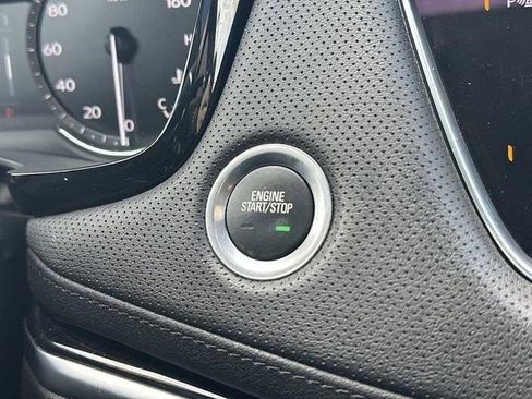 Certified 2024 Cadillac XT6 Luxury AWD/4WD image 27