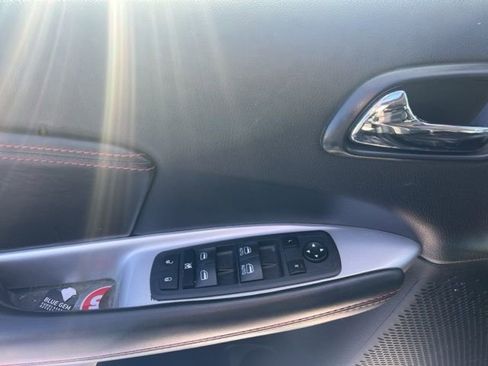 Used 2018 Dodge Journey GT w/ Nav & Sun Group image 14