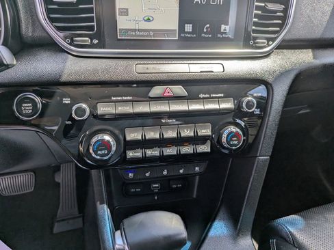 Used 2020 Kia Sportage EX w/ Option Group 15 FWD image 26
