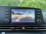 Used 2023 Hyundai Elantra Blue image 3