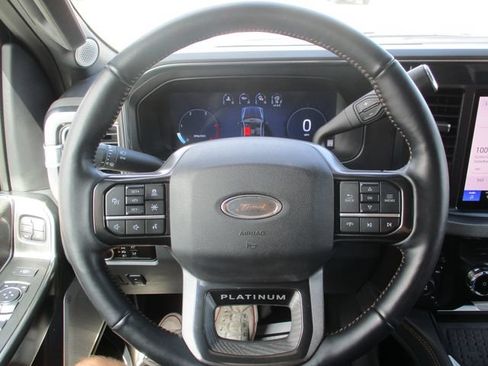 Certified 2024 Ford F450 Platinum w/ FX4 Off-Road Package AWD/4WD image 14