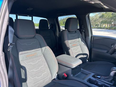 Used 2024 Nissan Frontier Pro-X w/ Technology Package image 39