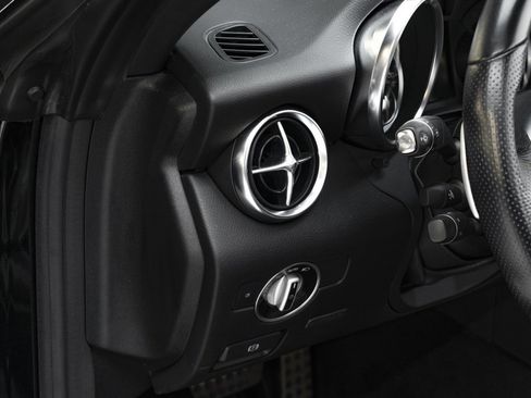 Used 2013 Mercedes-Benz SLK 55 AMG image 25