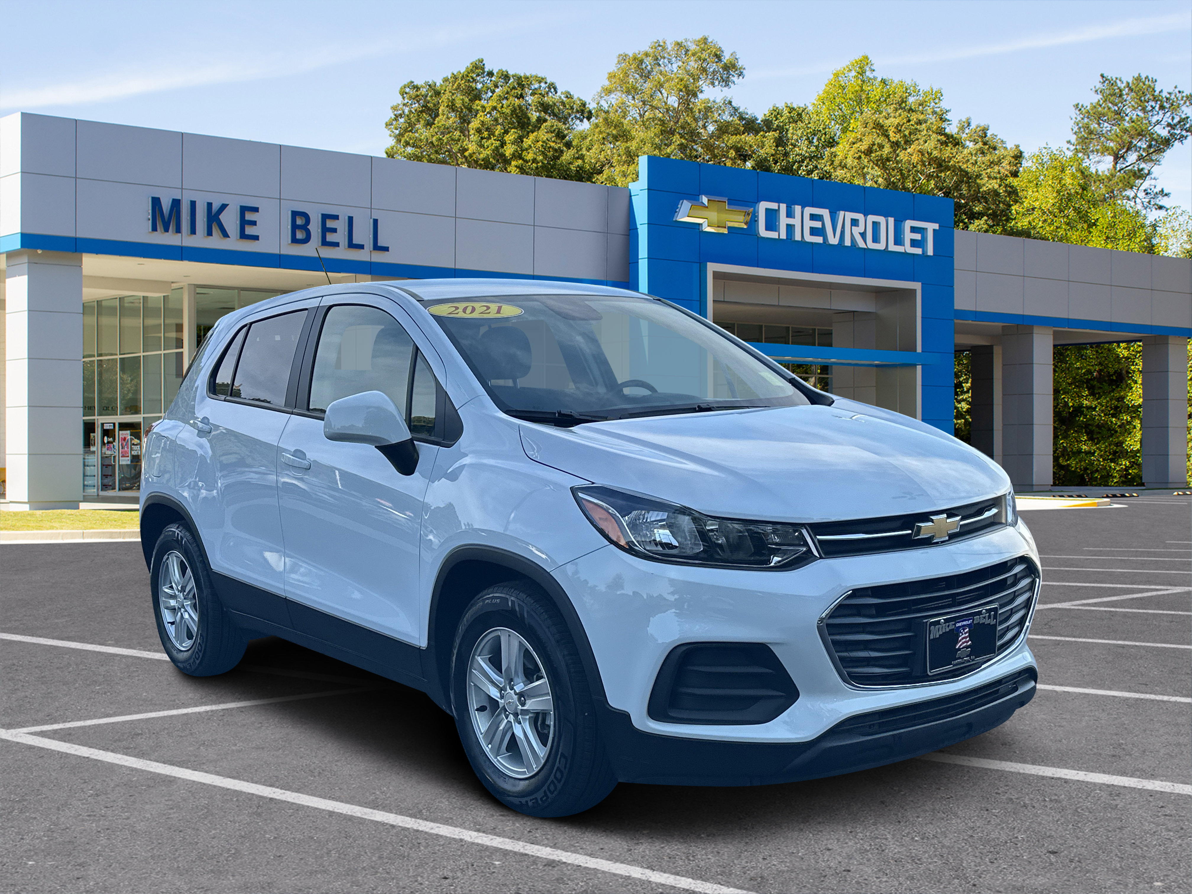 Used 2021 Chevrolet Trax LS w/ Tint and Cruise Package FWD image 1