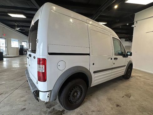 Used 2013 Ford Transit Connect XL image 4