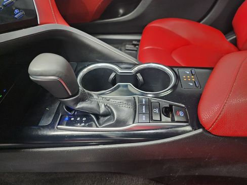 Used 2018 Toyota Camry XSE w/ Driver Assist Package image 20