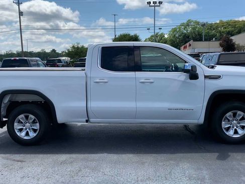 Used 2024 GMC Sierra 1500 SLE AWD/4WD image 9
