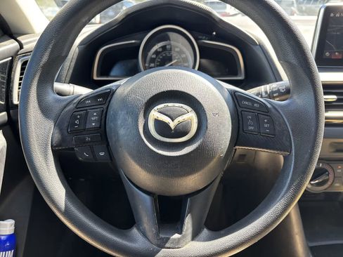 Used 2015 MAZDA MAZDA3 i Sport FWD image 11