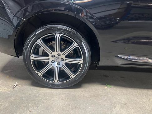 Used 2018 Volvo XC60 T6 Inscription w/ Vision Package AWD/4WD image 13