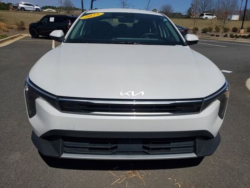 Certified 2025 Kia K4 EX image 2