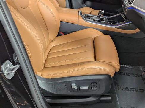 Certified 2022 BMW X7 xDrive40i w/ Premium Package image 39