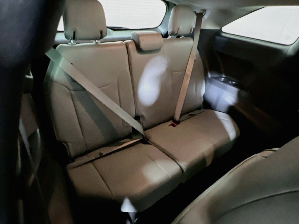 Certified 2025 Toyota Sienna XLE FWD image 24