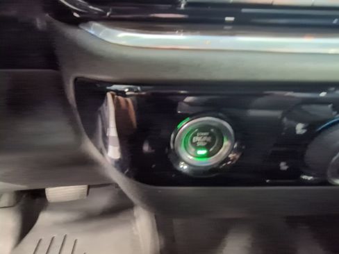 Used 2022 Chevrolet Silverado 1500 LT image 16