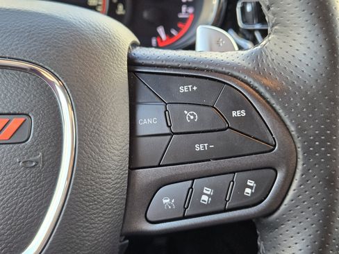 Used 2025 Dodge Durango GT image 32