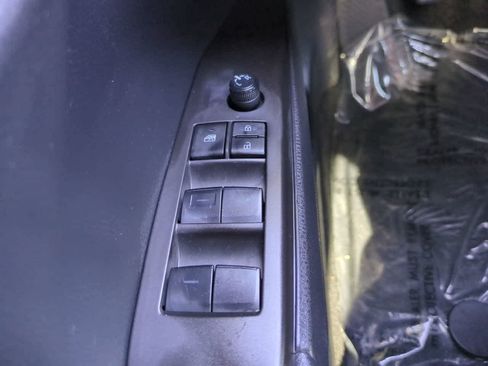 Certified 2023 Toyota Camry SE FWD image 21