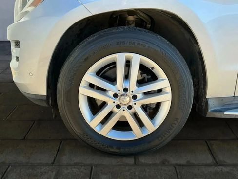 Used 2016 Mercedes-Benz GL 450 4MATIC image 25