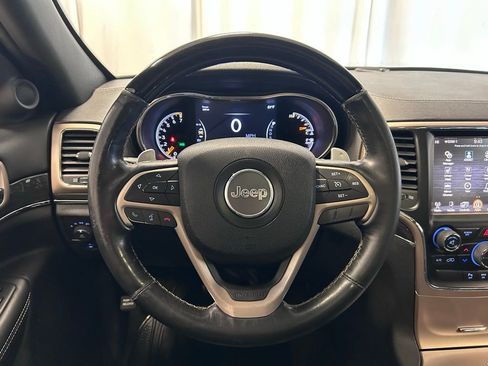 Used 2015 Jeep Grand Cherokee Overland AWD/4WD image 9