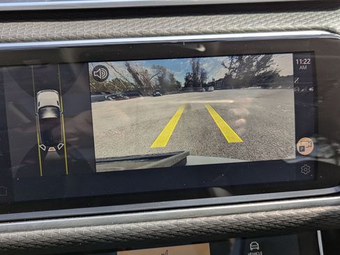 Used 2023 Land Rover Range Rover Velar S image 22