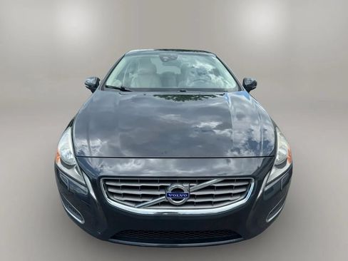 Used 2012 Volvo S60 T5 FWD image 3