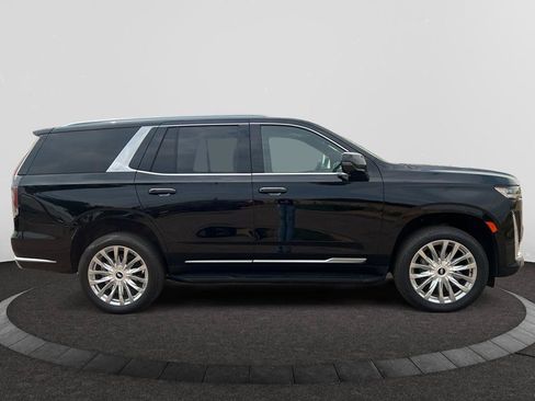 Used 2024 Cadillac Escalade Premium Luxury w/ Performance Package AWD/4WD image 5