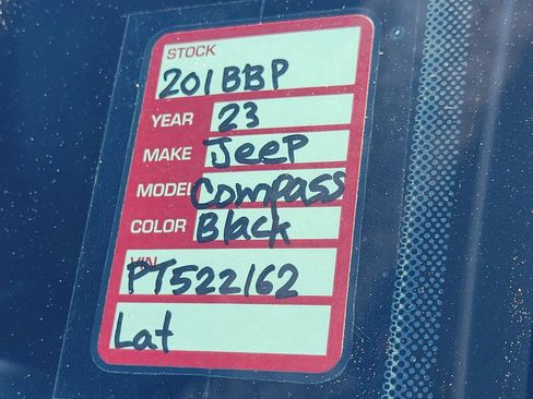 Used 2023 Jeep Compass Altitude image 30