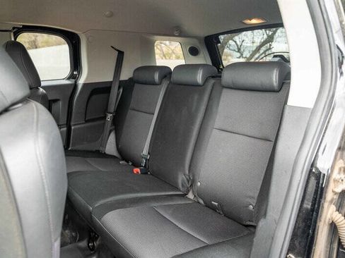 Used 2010 Toyota FJ Cruiser 4WD image 17