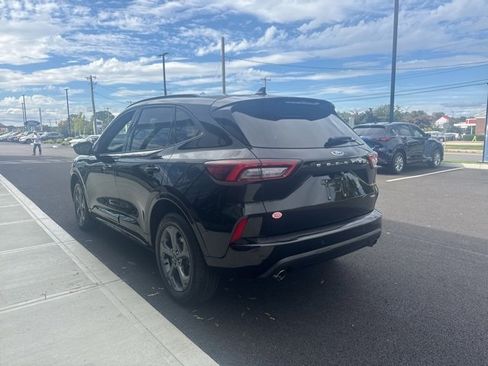 Used 2023 Ford Escape ST-Line w/ Tech Pack #1 image 6