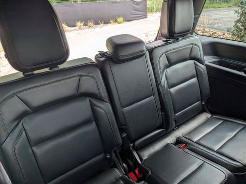 Used 2025 Lincoln Navigator Reserve w/ Jet Appearance Package AWD/4WD image 20