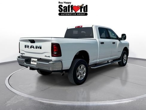 Used 2026 RAM 2500 Big Horn AWD/4WD image 8