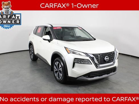 Certified 2023 Nissan Rogue SV FWD image 5