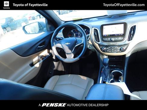Used 2024 Chevrolet Equinox Premier image 7