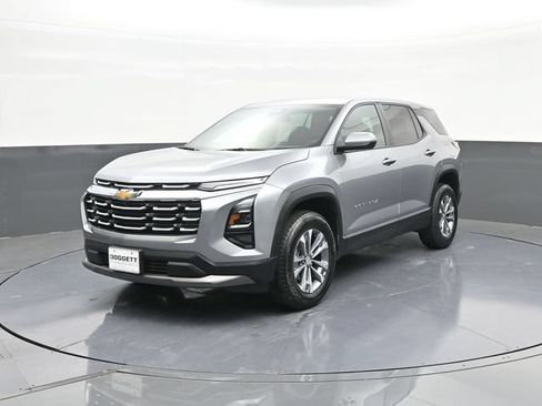 Used 2025 Chevrolet Equinox LT AWD/4WD image 29