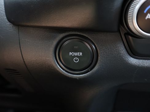 Used 2025 MAZDA CX-50 AWD 2.5 Hybrid w/ Premium Pkg image 24