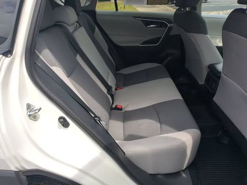 Used 2019 Toyota RAV4 XLE w/ All Weather Liner Package AWD/4WD image 31