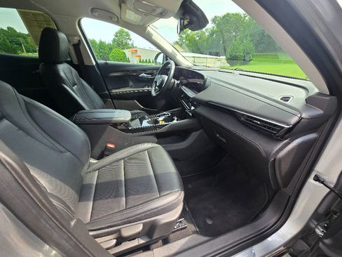 Used 2024 Buick Envision Preferred AWD/4WD image 21