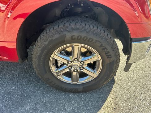 Certified 2024 Ford F150 XLT w/ FX4 Off-Road Package image 11