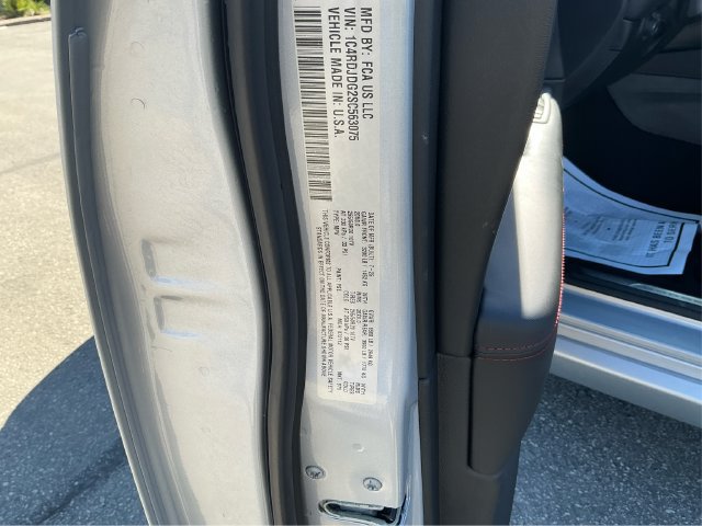 Used 2025 Dodge Durango GT AWD/4WD image 14