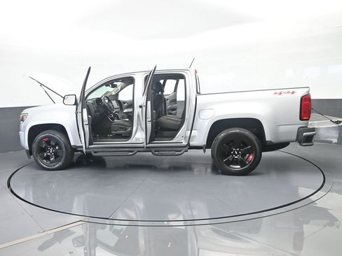 Used 2018 Chevrolet Colorado LT w/ Redline Special Edition AWD/4WD image 74