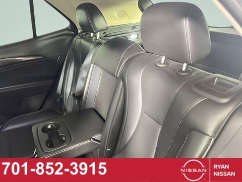 Used 2023 Buick Envision Essence image 37