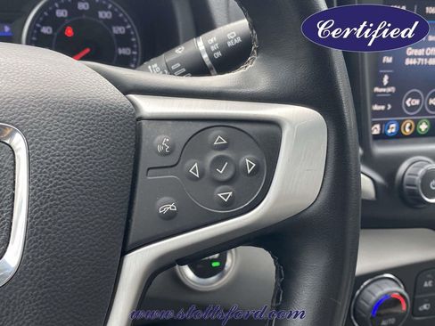 Used 2023 GMC Terrain SLT w/ Tech Package image 20