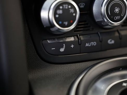 Used 2011 Audi R8 V10 image 42